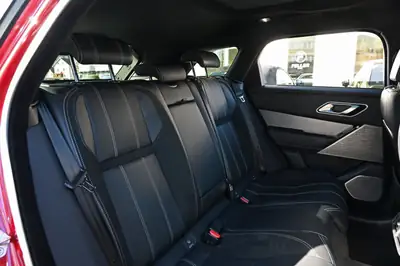 Range Rover Velar R-Dynamic D 300 — Diesel premium, 95 000 km, toit panoramique — Miniature 22