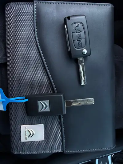 Citroën C5 Berline 1.6 Turbo Exclusive — Première main, 46 600 km, garantie — Miniature 15
