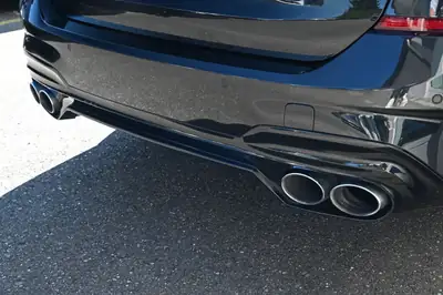 BMW-Alpina D3 S BiTurbo Touring xDrive — Performance diesel avec 355 ch et roues Alpina signature — Miniature 9