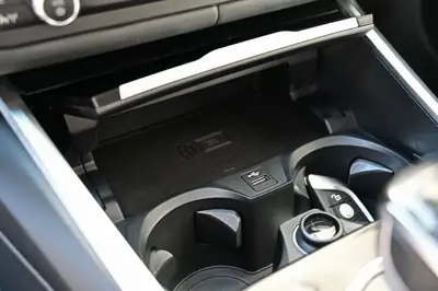 BMW-Alpina D3 S BiTurbo Touring xDrive — Performance diesel avec 355 ch et roues Alpina signature — Miniature 18