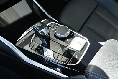 BMW-Alpina D3 S BiTurbo Touring xDrive — Performance diesel avec 355 ch et roues Alpina signature — Miniature 19