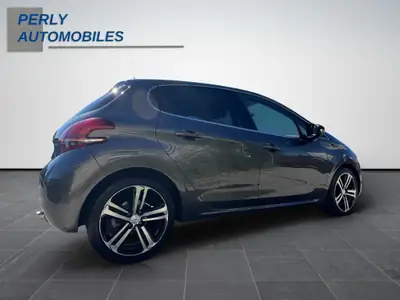 Peugeot 208 1.2 PureTech GT Line — Citadine dynamique, expertisée et économe — détail