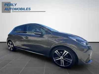 Peugeot 208 1.2 PureTech GT Line — Citadine dynamique, expertisée et économe — Miniature 8