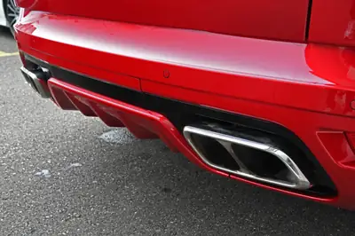 Range Rover Sport SVR 5.0 V8 Bi-Compresseur — 575 ch, Design Firenze Red Signature — Miniature 13
