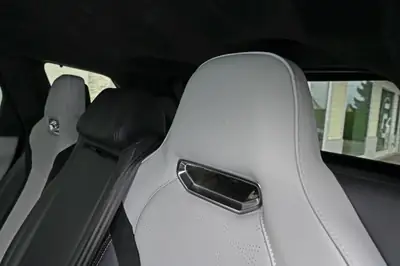 Range Rover Sport SVR 5.0 V8 Bi-Compresseur — 575 ch, Design Firenze Red Signature — Miniature 27