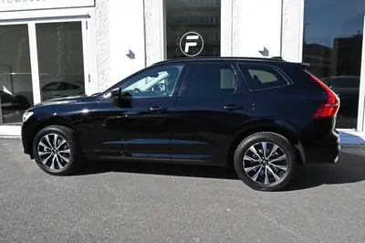 Volvo XC60 B4 Diesel Mild Hybrid AWD — SUV Premium Robuste, 46 500 km Seulement — Miniature 7