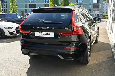 Volvo XC60 B4 Diesel Mild Hybrid AWD — SUV Premium Robuste, 46 500 km Seulement — Miniature 10