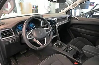 VW Amarok 3.0 TDI Style Winter — Pickup robuste 240 ch, 4Motion, peu kilométré — Miniature 12