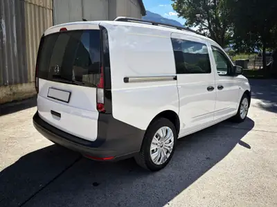 VW Caddy Maxi 2.0 TDI 4Motion — Utilitaire robuste, traction intégrale, garantie incluse — vista posteriore