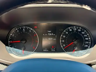 Dacia Sandero TCe 90 Comfort — Petit budget, grande praticité, 26 800 km seulement — Miniature 9