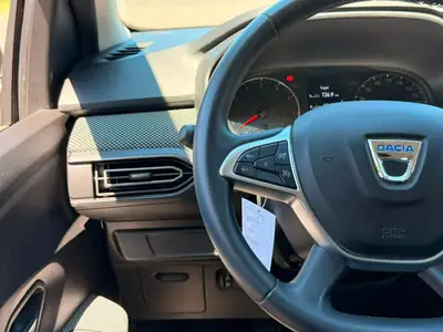 Dacia Sandero TCe 90 Comfort — Petit budget, grande praticité, 26 800 km seulement — Miniature 14