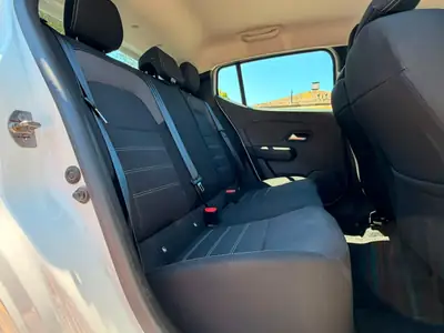 Dacia Sandero TCe 90 Comfort — Petit budget, grande praticité, 26 800 km seulement — Miniature 25