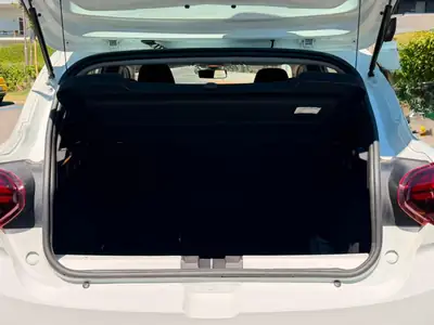 Dacia Sandero TCe 90 Comfort — Petit budget, grande praticité, 26 800 km seulement — Miniature 27