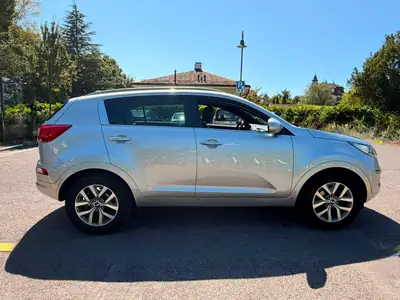 Kia Sportage 1.6 GDi Swiss Eco Edition — SUV fiable, économique et sans sinistre — Miniature 7