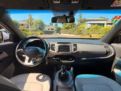 Kia Sportage 1.6 GDi Swiss Eco Edition — SUV fiable, économique et sans sinistre — Miniature 11