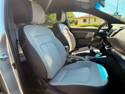 Kia Sportage 1.6 GDi Swiss Eco Edition — SUV fiable, économique et sans sinistre — Miniature 18