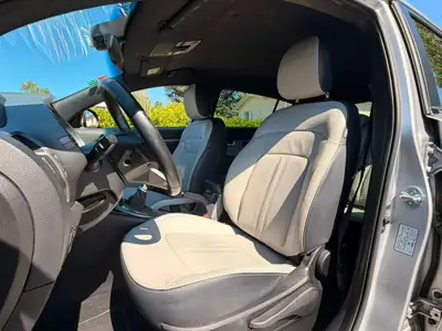 Kia Sportage 1.6 GDi Swiss Eco Edition — SUV fiable, économique et sans sinistre — Miniature 20
