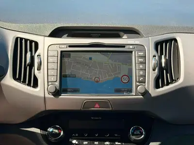Kia Sportage 1.6 GDi Swiss Eco Edition — SUV fiable, économique et sans sinistre — Miniature 22