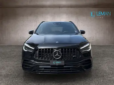 Mercedes-AMG GLA 45 S 4Matic+ — 421 ch, pack premium et toit ouvrant panoramique — côté