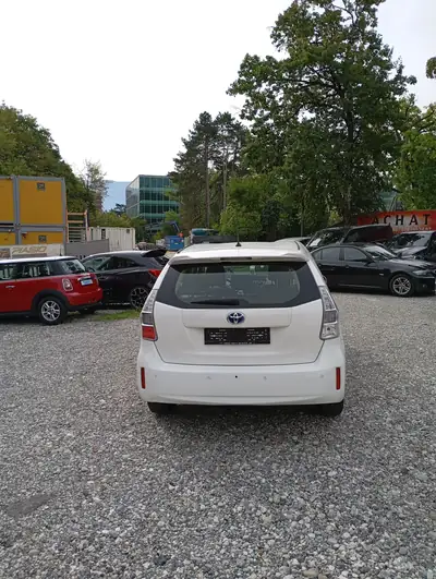 Toyota Prius Plus 2014 — Monospace hybride économique, 425'000 km — Miniature 13