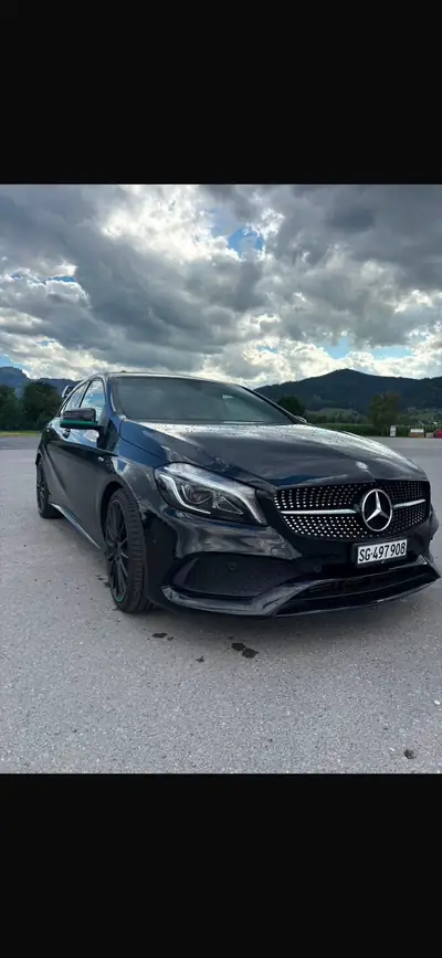 Mercedes-Benz A 250 Sport — Berline compacte performante, Black Edition exclusive — dettaglio