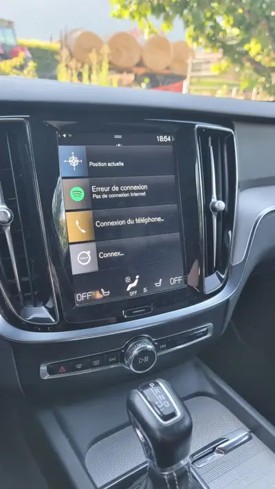 Volvo V60 2.0 T5 R-Design — Break premium 250 ch, toit panoramique et caméra 360° — Miniatur 9