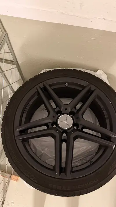 Mercedes-AMG A 45 4MATIC — Berline sportive 381 ch, essence, 190'000 km — Detail