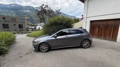 Mercedes-AMG A 45 4MATIC — Berline sportive 381 ch, essence, 190'000 km — Innenraum