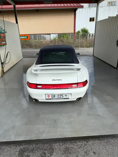 Porsche 911 993 Cabriolet — Icône des années 90, motorisation 3.6L et Aerokit original — Miniatur 13