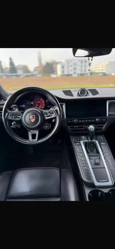 Porsche Macan 2.9 V6 GTS — Performance sportive et polyvalence SUV à 108'000 km — Außenansicht