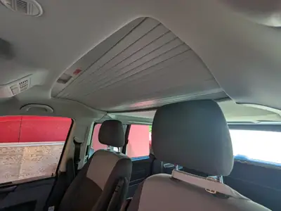 VW T5 2.0 TDI 140 California Beach — Camping-car aménagé, sans sinistre — Miniatura 9