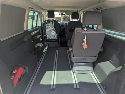 VW T5 2.0 TDI 140 California Beach — Camping-car aménagé, sans sinistre — Miniatura 11