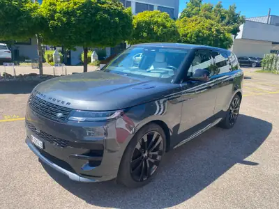 Range Rover Sport 3.0 I6 HSE Dynamic — SUV premium hybride essence, 34000 km — Seitenansicht