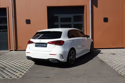 Mercedes-Benz Classe A 250 AMG Line — Sportivité et technologie pour citadin dynamique — Miniature 8