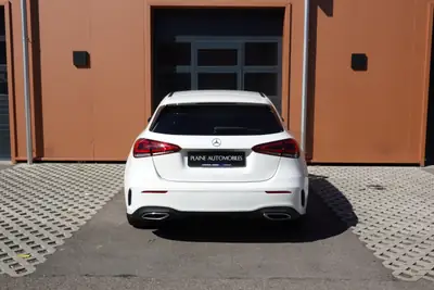 Mercedes-Benz Classe A 250 AMG Line — Sportivité et technologie pour citadin dynamique — Miniature 9