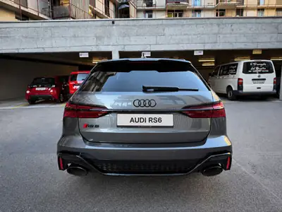Audi RS6 Avant — 600 ch MHEV, design sportif et technologie premium — Detail