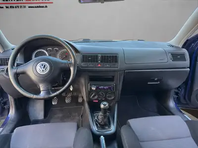 VW Golf 1.6 16V — Berline fiable des années 2000, climatisation, sans accident — Miniature 14