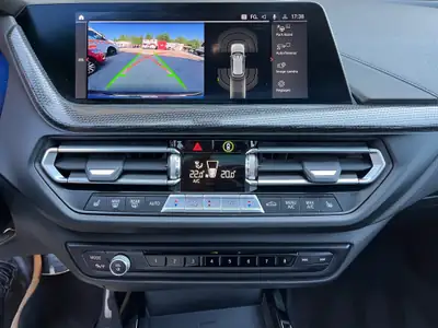 BMW M135i xDrive — Berline sportive 306 ch, très bien équipée, 79 200 km — Miniature 12