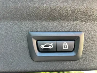 BMW M135i xDrive — Berline sportive 306 ch, très bien équipée, 79 200 km — Miniature 23