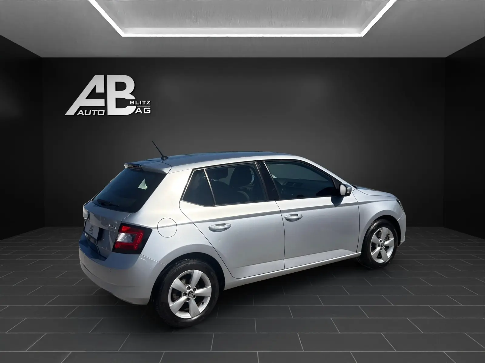 Skoda Fabia 2015 occasion Hunzenschwil — 5