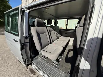 VW T5 — Monospace 9 places, boîte auto, diesel fiable — Armaturenbrett