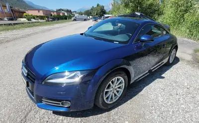 Audi TT 1.8 TFSI S-Tronic — Coupé sportif sans accident, 179 500 km — Seitenansicht