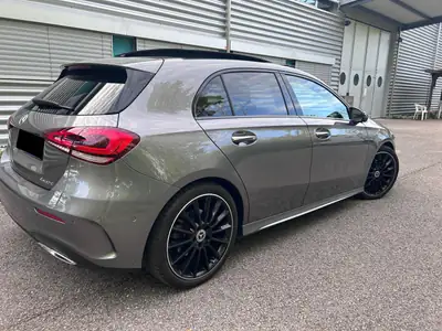 Mercedes-Benz Classe A 200 AMG Line — Compacte élégante, 83 500 km, traction intégrale — Heckansicht