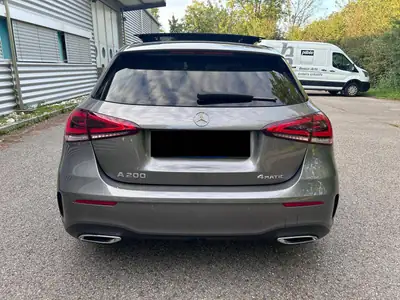 Mercedes-Benz Classe A 200 AMG Line — Compacte élégante, 83 500 km, traction intégrale — Innenraum