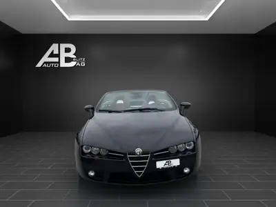 Alfa Romeo Spider 1.8 TBi 200 PS — Cabriolet sportif iconique, premier propriétaire — vue extérieure