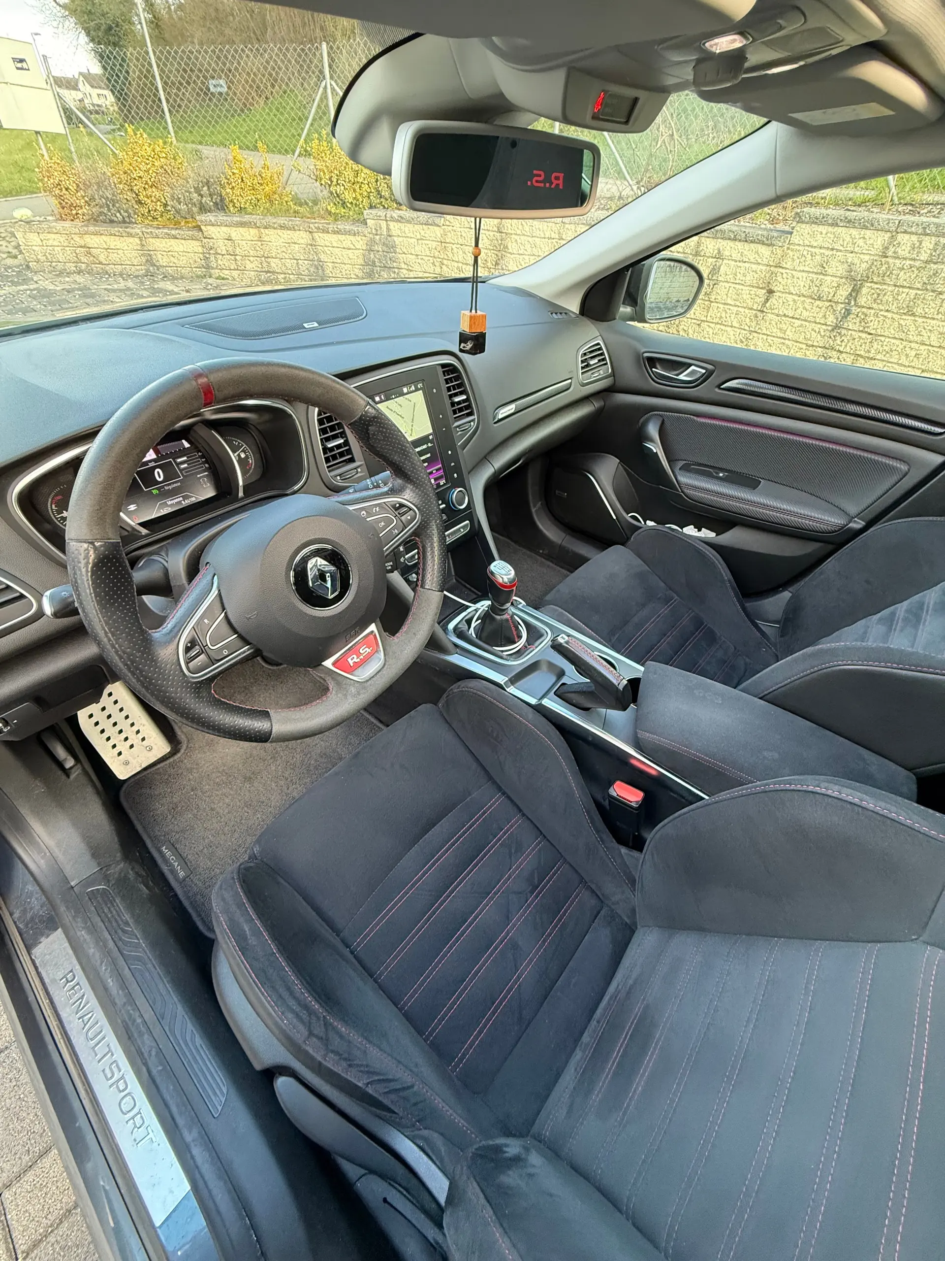 Renault Megane 2019 occasion Estavayer-le-Lac — 3