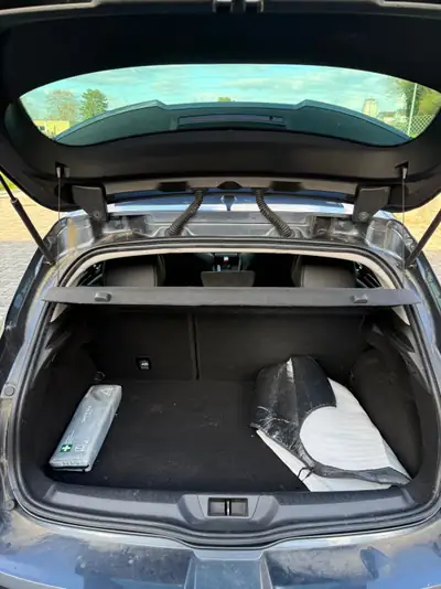 Renault Mégane 1.8 T RS — Sportive performante, 73 000 km seulement — tableau de bord