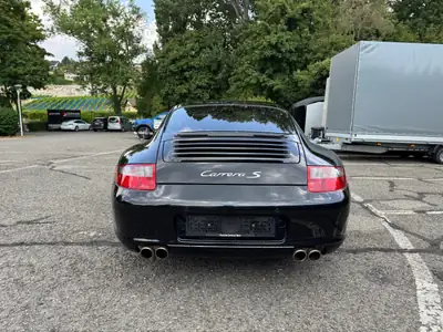 Porsche 911 Carrera S 3.8 2005 — Coupé sportif d'exception, mécanique irréprochable — intérieur