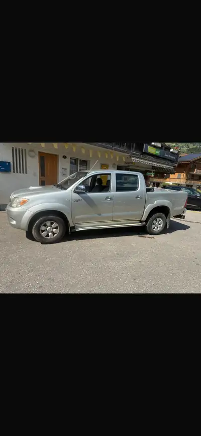 Toyota HI-LUX 2008 — Pickup robuste 4x4, moteur diesel fiable — Außenansicht
