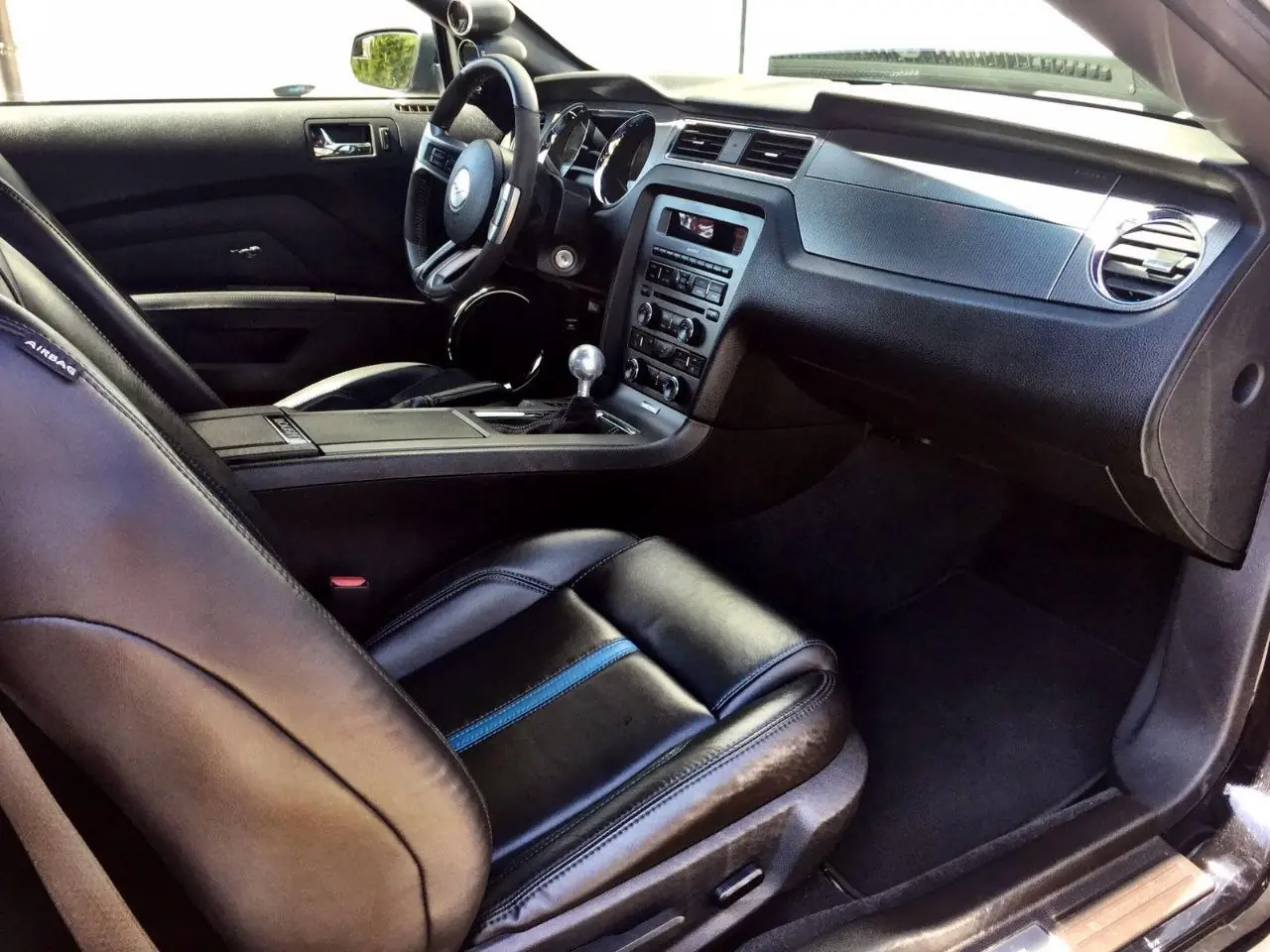 Ford Mustang 2011 occasion Galgenen — 5